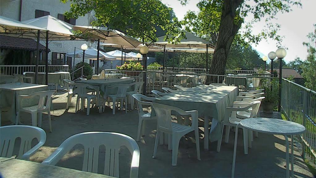 Hotel Rondanino Lanzo dʼIntelvi Esterno foto