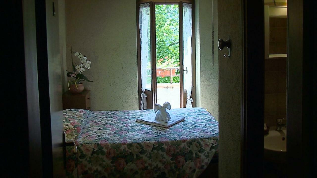 Hotel Rondanino Lanzo dʼIntelvi Esterno foto